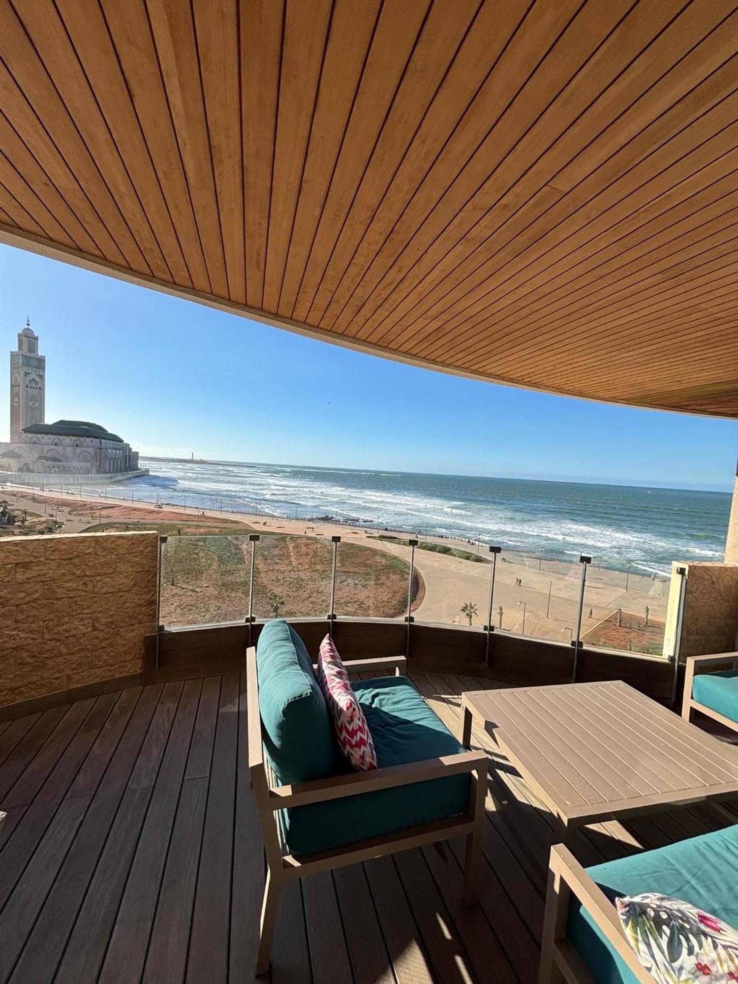 Marina Casa Del Mar - Amazing Sea & Mosque Views Lejlighed Casablanca Eksteriør billede
